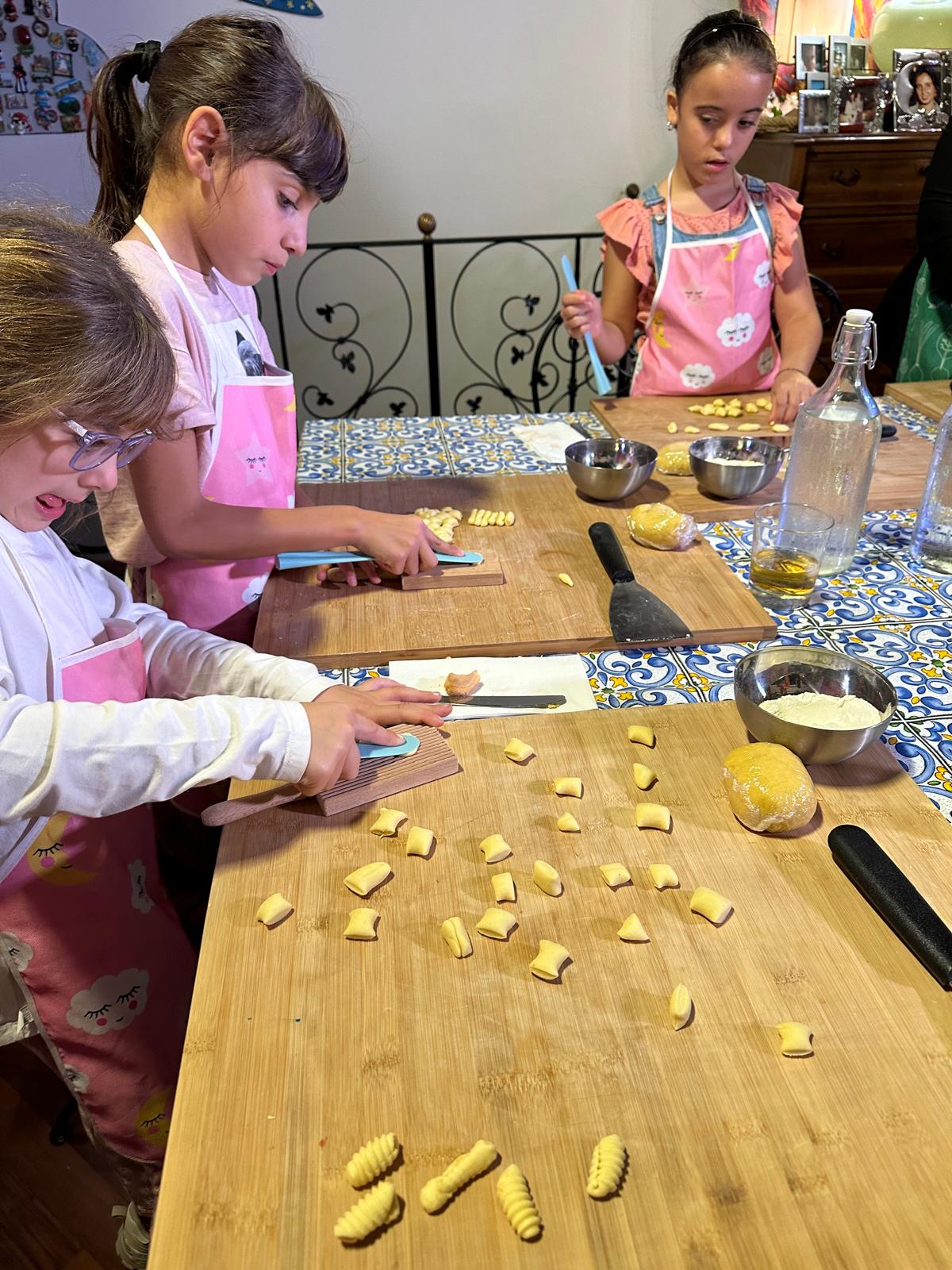 Cooking Class for Families with kids: Pasta and Tiramisù