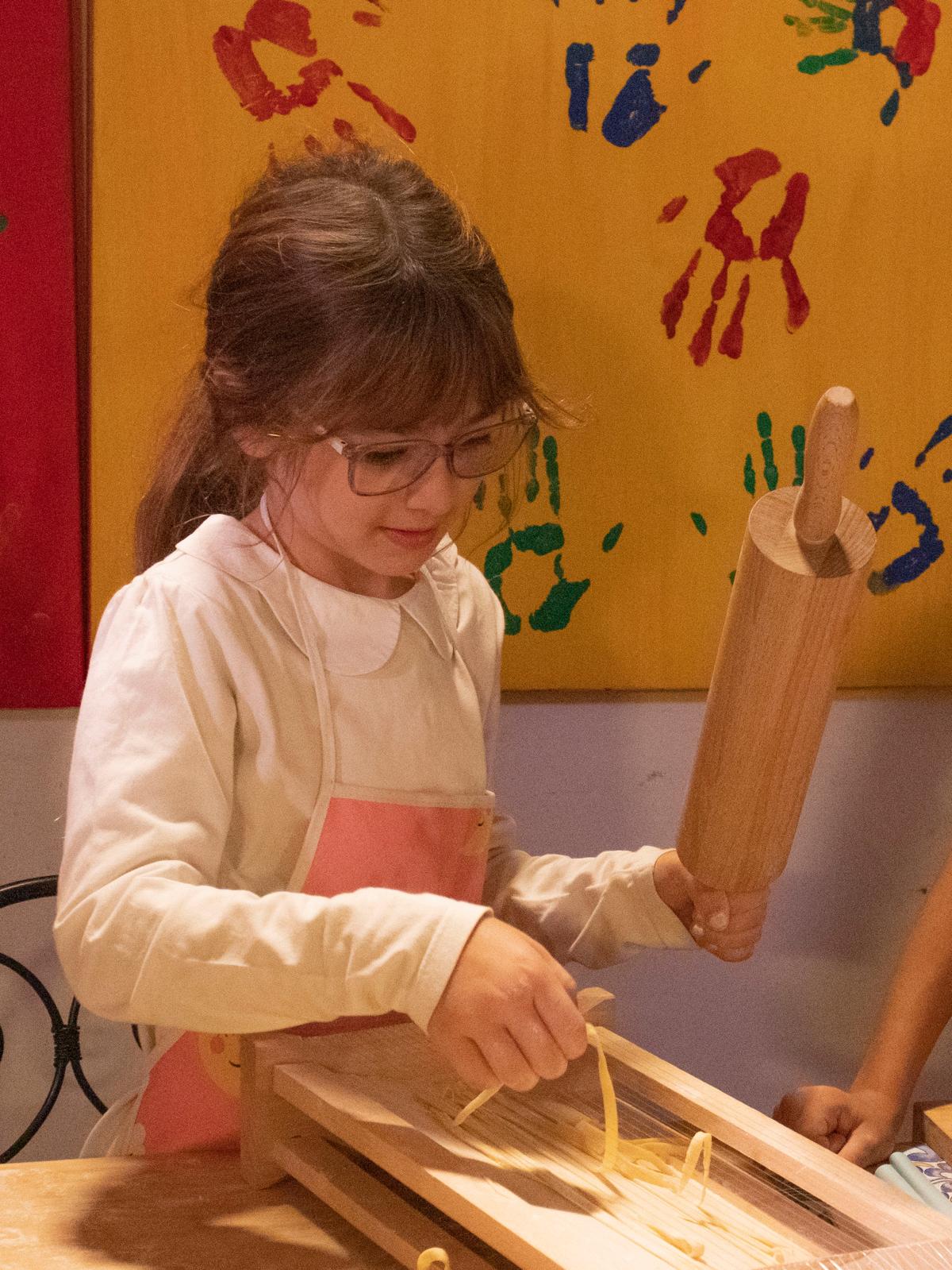 Cooking Class for Families with kids: Pasta and Tiramisù